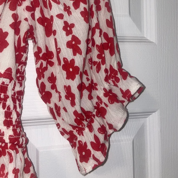 Kendall and Kylie shirt floral crop top - Picture 4 of 6